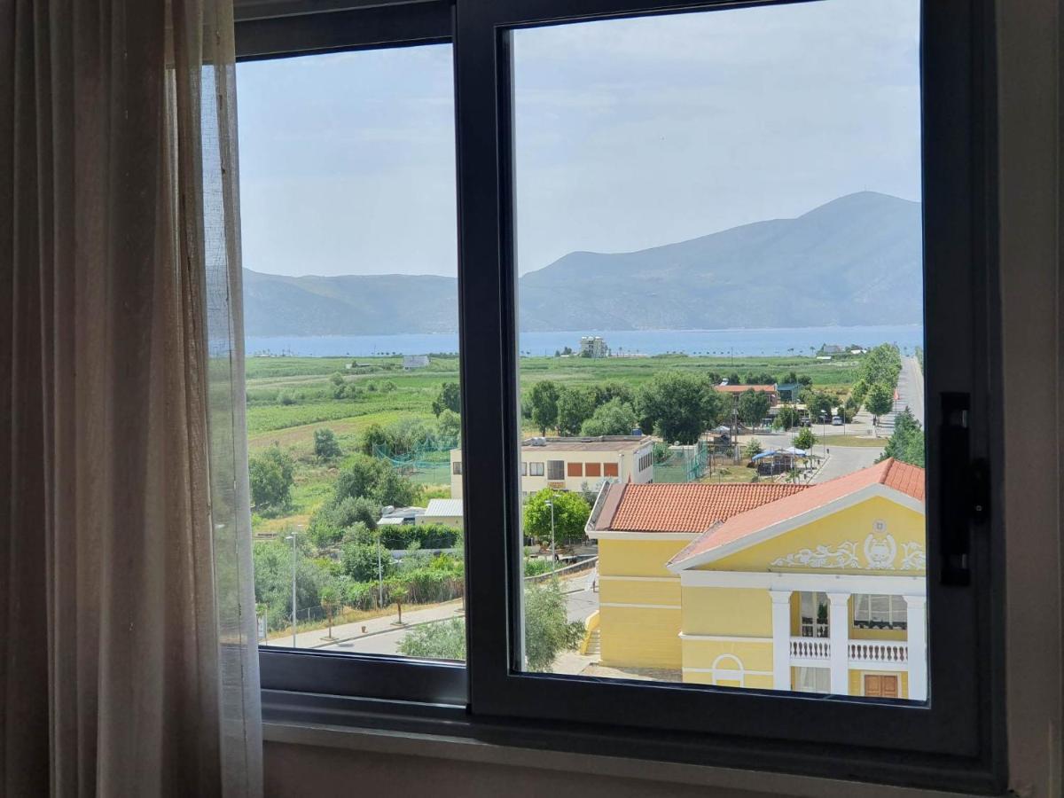 Mountain Meets Sea-Spectacular View In Orikum Apartment Buitenkant foto