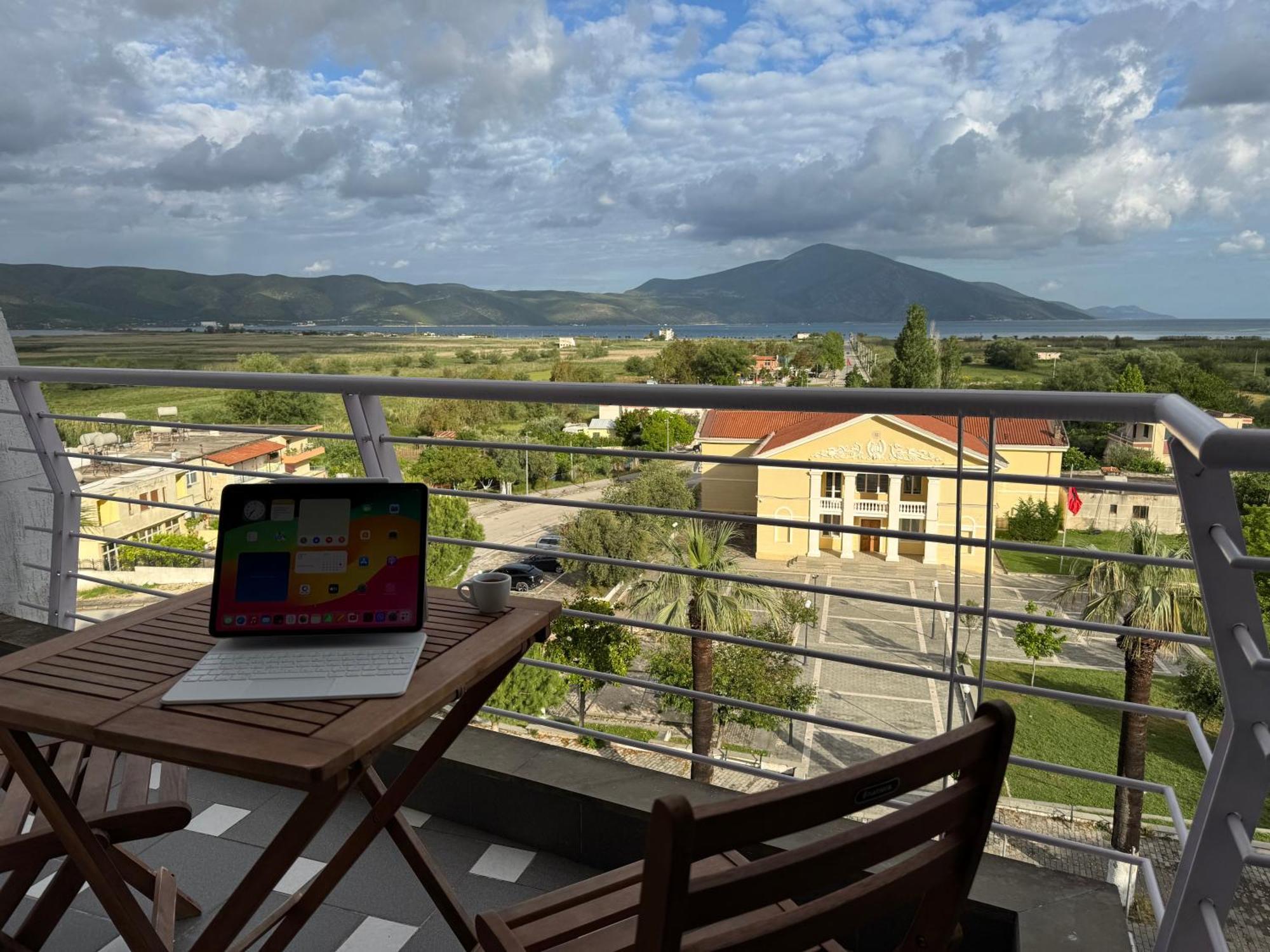 Mountain Meets Sea-Spectacular View In Orikum Apartment Buitenkant foto